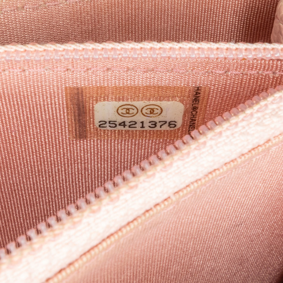 Pre-Loved Chanel Quilted Caviar Square Boy Wallet On Chain - Picture 8 of 10